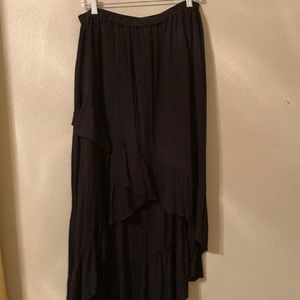 Black hi-lo skirt
